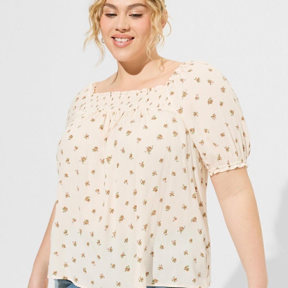 Torrid - Washable Gauze Smocked Yoke Top in Sweet Ditsy Floral Dew / Cre…